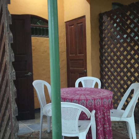 Hotel Cabinas La Playa Playa Avellana Kültér fotó